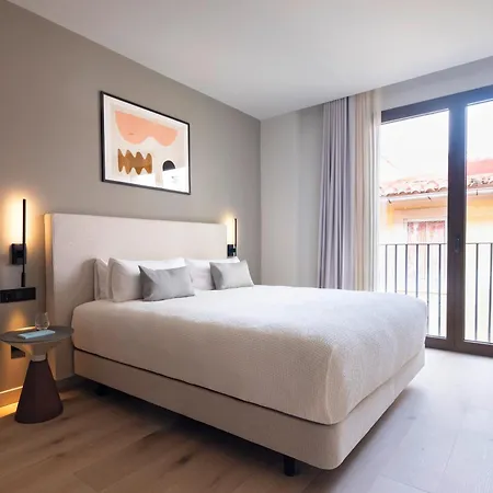 Numa El Carmen Hotel