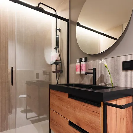 מלון Numa El Carmen 4*